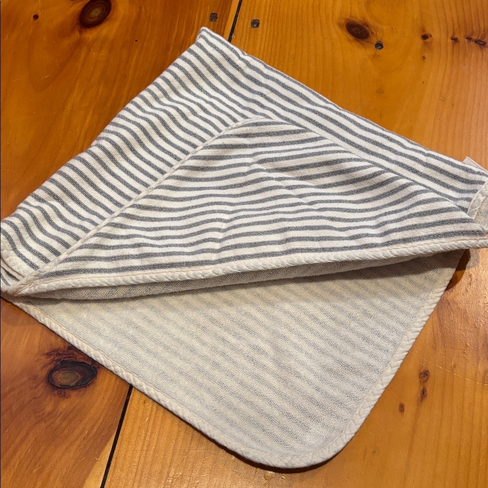 FRAMSOHN Austria Baby Organic Stripe Hooded Bath Towel